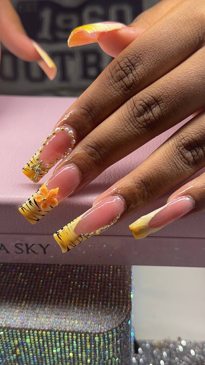 Yellow tiger stripe French tips with 3D flower by Tay